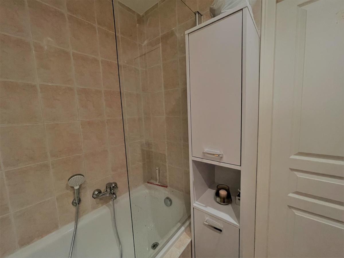Feels Like Home Juan Flore - Air-Conditioned Furnished Apartment With Terrace & Parking Antibes Eksteriør bilde