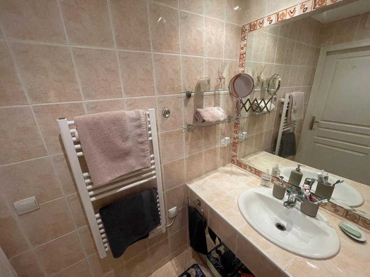 Feels Like Home Juan Flore - Air-Conditioned Furnished Apartment With Terrace & Parking Antibes Eksteriør bilde