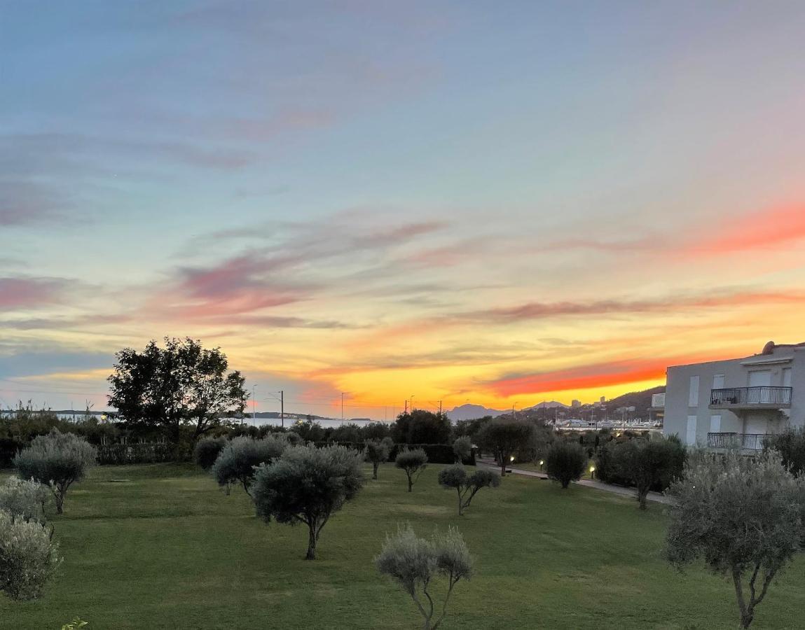 Feels Like Home Juan Flore - Air-Conditioned Furnished Apartment With Terrace & Parking Antibes Eksteriør bilde